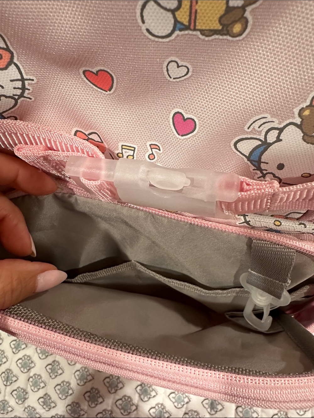 Pottery Barn Kids Hello Kitty - Picture 2 of 9